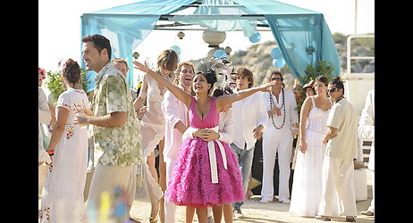 Image of session Tres bodas de más