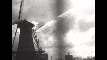 Image of session A short in Super 8<br> by/in Petit Comité