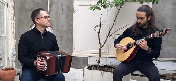 Image of session LIVE: Duo JJ